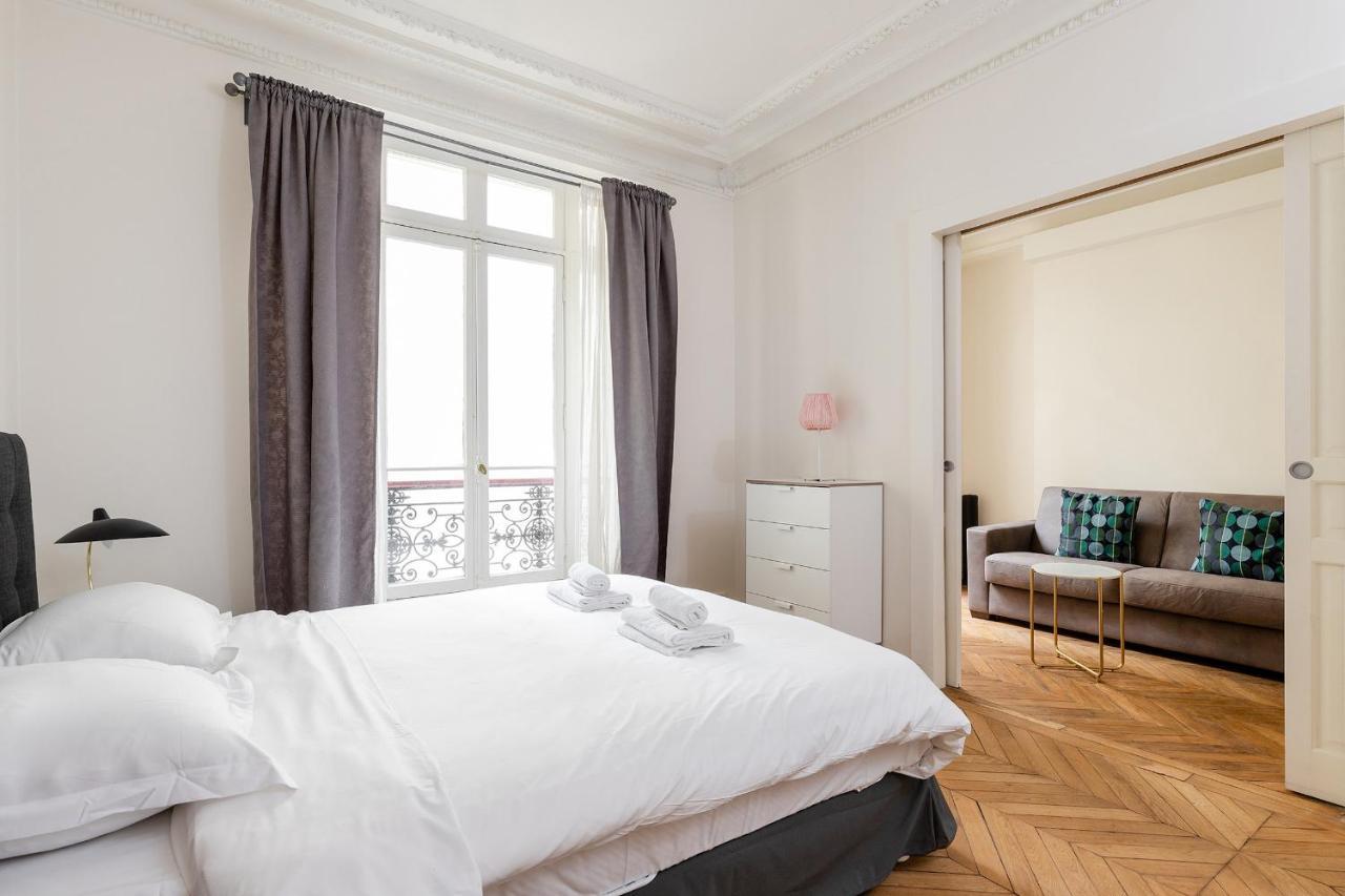 Sevres-babylone - St Germain * Paris
