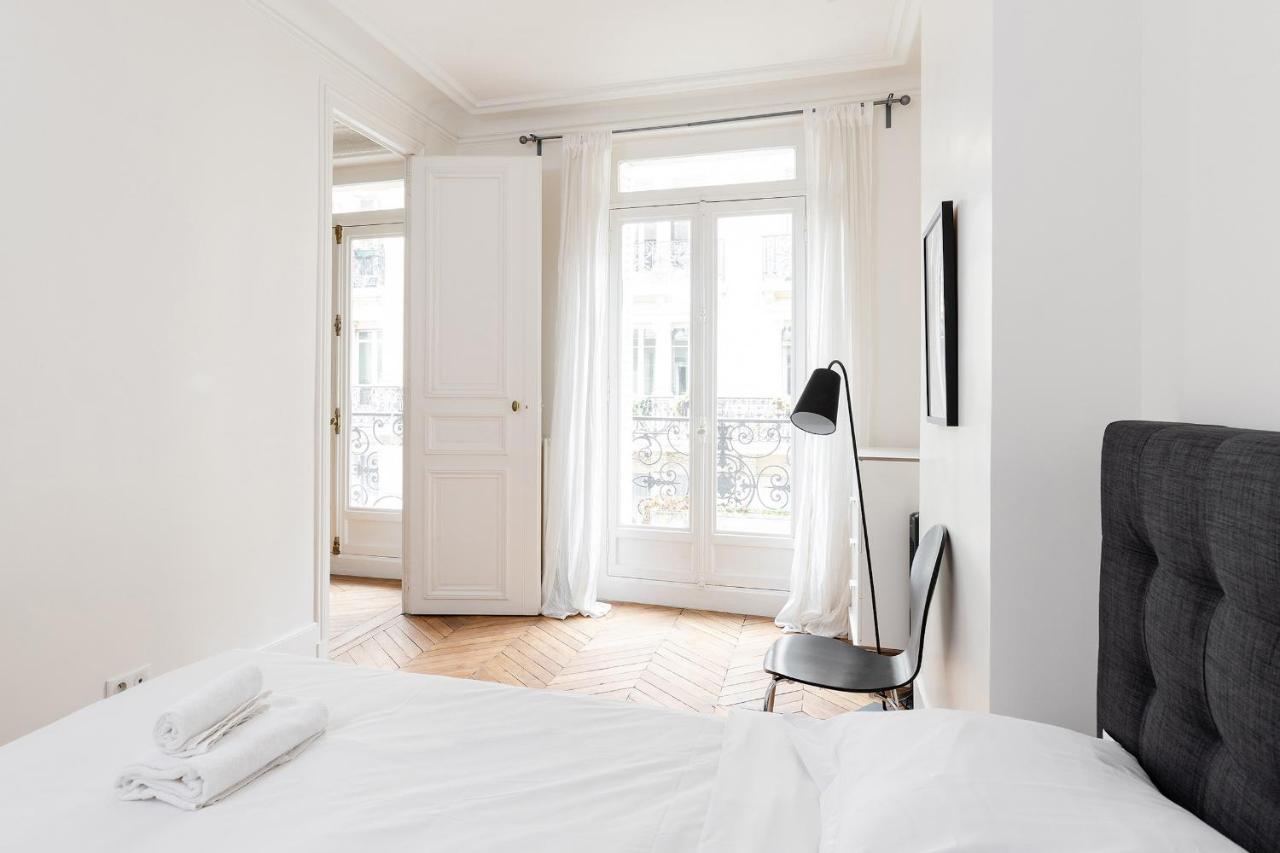 Sevres-babylone - St Germain Apartment